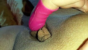 This Sex Toy Beats Tongue Pleasure!