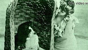 i found these vintage erotic drawings... so hottt!!