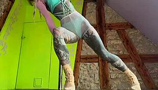 Learn Exciting Pole Dance Poses from Polekatzz