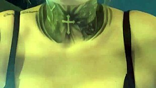 Gym girl watched by fit woman gets soaking wet pussy dripping legs