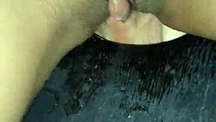 fiz a fila no gloryhole da casa de swing pros latinas me comerem toda 😍👅