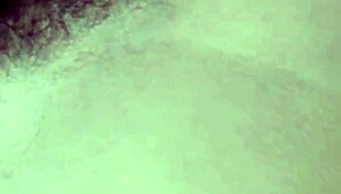 【粉墨人生】Saucy Saleswoman Strips Bare for Boss's Evening Webcam Seduction