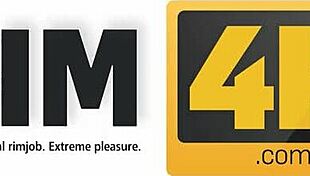 rimming that sexy redhead girlfriend's shaved pussy and ass in kitchen starts her day right 🔥🍑👅