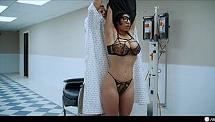 Contractor Vince Karter Freezes Milf Boss Fuckdoll