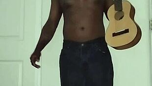 keep singing and dancing nonstop 😍💃