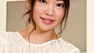 japanese top model so horny in casting interview natural tits