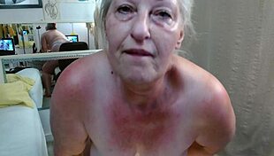 dawnskye dirty talks her curvy fantasy of kissing groping and cumming hard together