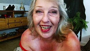 Welcome to Dawn's Naughty World Curvy Mature Fingers Hairy Pussy in Lingerie Tease