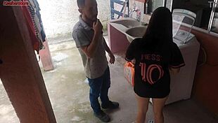 Housewife pays tech with fat ass licks while hubby's away working