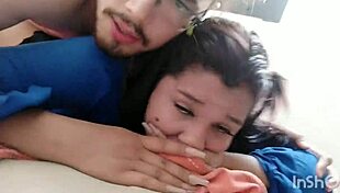 i'm shakin' watchin this prepago mexicana standin on colombian corners beggin for cock to pay her rent n food first customer's here yo