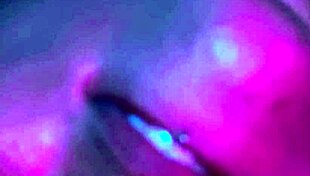 even when i'm smoking i can't stop licking your sexy toes