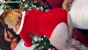 scarlett moans loving early christmas doggystyle pussy pounding cum tits