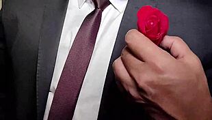 Yuri gaúcho big boss bodybuilder unloads huge cumshot muscular hairy cock handjob