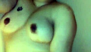 i gave my wife to her lover in 2021 an he cumshot her face bad... first time