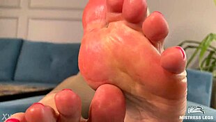 goddess oily pink soles tease toes barefoot closeup