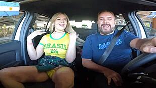 A Transsexual Mais Bela Da Argentina Entra Na Carona E Apronta Pelas Ruas De Buenos Aires Babyjazmin