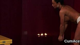 whoa this babe slurps all the bukkake cum off her face 😲💦