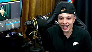 bianca demarchi biting ruans ear and neck showing her hot body silhouette turns you on so much?? podcast papum no barraco