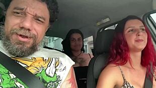 ei bluezão, olha essas pernocas gostosas no centro de sp com tetas enormes