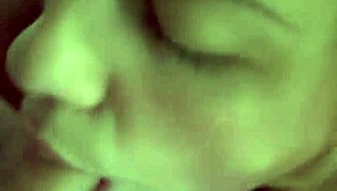 I crave that hoodie cumshot so bad