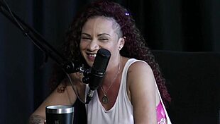 Ever wonder how she joined swingers feeling hands on her ass before outdoor lingerie sex?