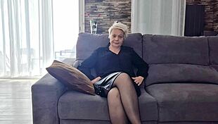 Mature Slut Shows Off Dildo Tips in Sexy Solo Tease