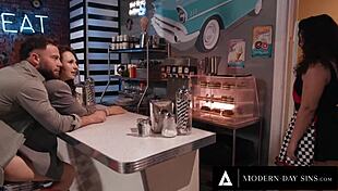 Sneaky Diner Sex with Liz Jordan Craving Her Date's Cock Deep