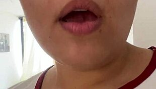 Lesbian neighbors surprise on found phone turns into steamy fingering session