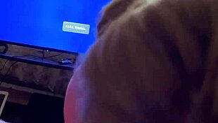 I crave that hoodie cumshot so bad