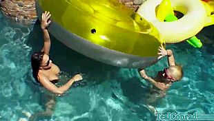 teal conrad big ass cougar milf kisses busty lesbian pussy deep