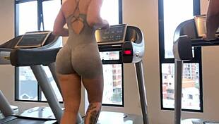 fitness babe with big ass powers through treadmill workout at gym 🏃‍♀️💪