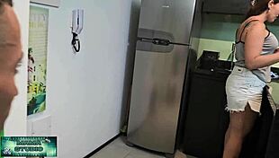 ei cunhado mama studio aqui cunhada oferece janta com buceta antes irmao chegar creampie gratis no cuzinho?