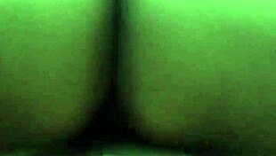 Indonesian vegetable seller craves emotional creampie deep inside