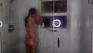 hey artemisia, love your big tits shower tease