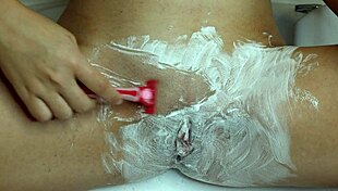 shaving this super hairy pussy up close... so juicy and smooth now 💦✨ closeup magic!