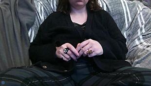 man jacking off this strap-on looks so hot even without the audio