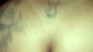 Tattooed brazilian safada swallows cock deep in amateur anal assfucking