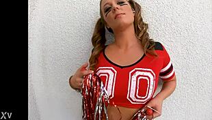 febby twigs cheer luvs huge cock!!