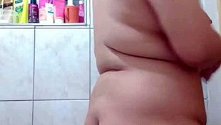 gordinha safada spreads chubby ass for creamy pussy trim and pov fuck
