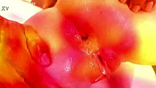 Valentina Milan's 2vs1 Ass Gape