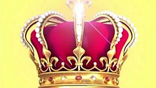 Ayesha EROTICA WIGS Out as Literal LEGEND