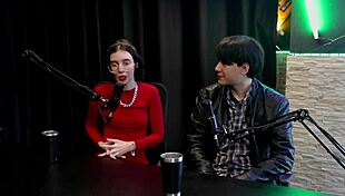 gostosa ler hot e BDSM, gravou com novinho, vazamento chocou, demitida arrogante martina yastrixx SHEER RED