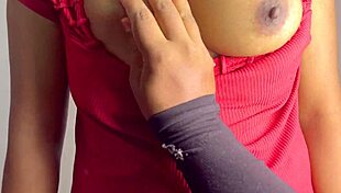 desi indian stepsister flashes huge boobs everywhere!