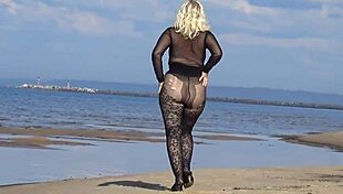 black babe flashing her big tits ass and pussy on the beach in heels 😏🏖️