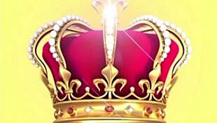 Ayesha EROTICA WIGS Out as Literal LEGEND