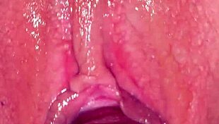 Unlocking her virgin pussy with a morning lick feels so damn good