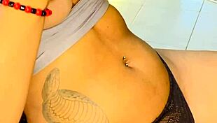 Redhead insta babe roseredvip spreads for intense pussy lick and muff dive cunilingus