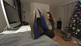 Employee Worships Boss's Soft Sexy Perfect Nylon Soles After Hours Full Video