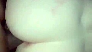 branquinha implora por pau preto de quatro viciada total?