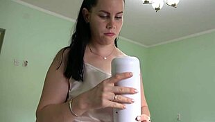 Anna Tests Xspacecup With Hot Footjob And Barefoot Orgasm Tease?!